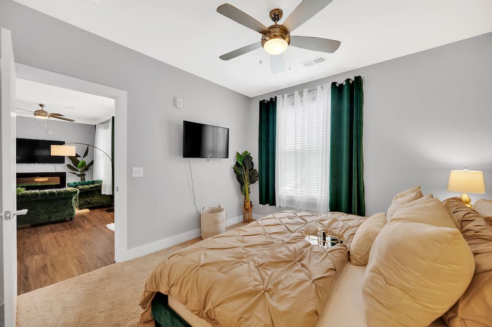 Photo of Bedroom in Northeast Raleigh