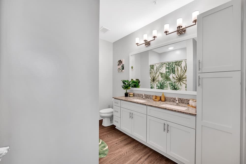 Photo of Bathroom in Northeast Raleigh