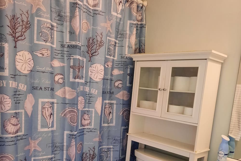 Photo of Bedroom in Apex