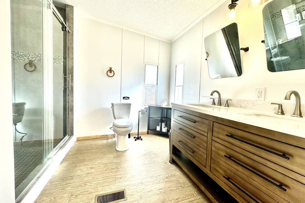 Photo of Bathroom in Bostic