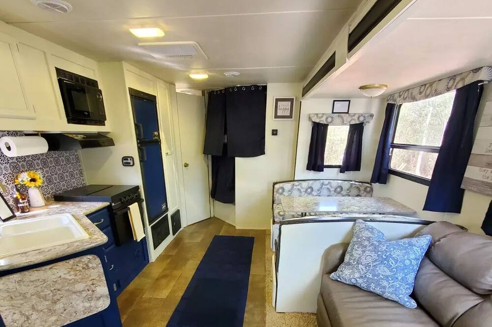 Photo of Livingroom in Statesboro