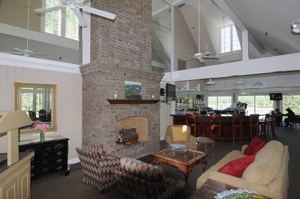 Photo of Livingroom in Sunset Beach