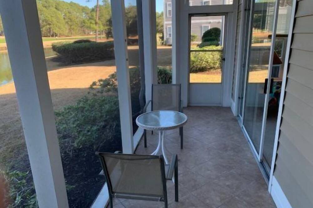 Photo of Patio Balcony in Sunset Beach
