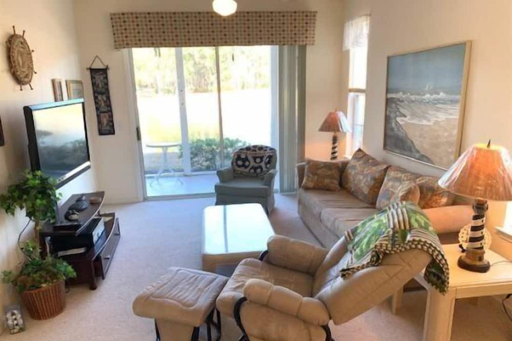 Photo of Livingroom in Sunset Beach