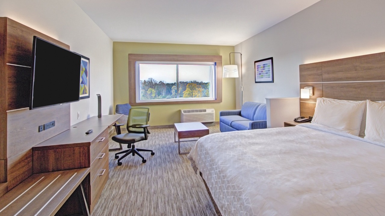 Photo of Bedroom in Charlotte