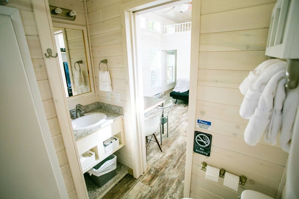 Photo of Bathroom in Steele Creek