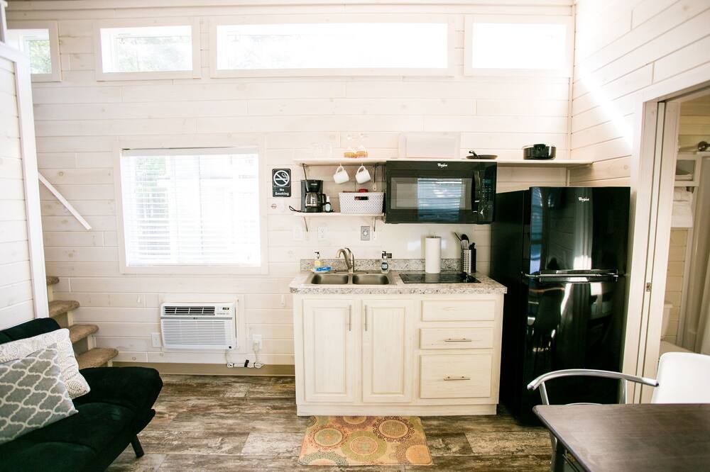 Photo of Bedroom in Steele Creek