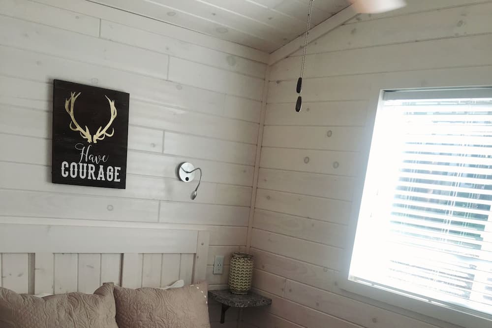 Photo of Bedroom in Steele Creek