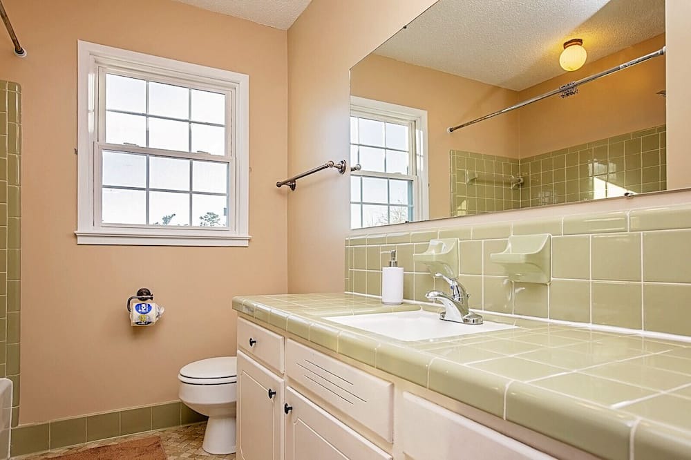 Photo of Bathroom in Westover