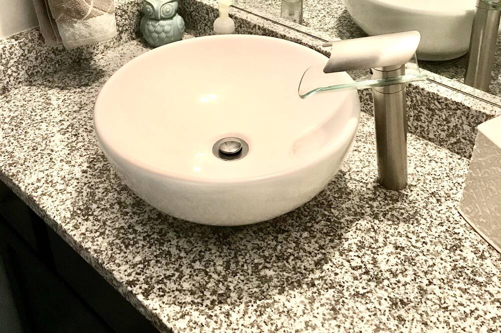 Photo of Bathroom in East Hill
