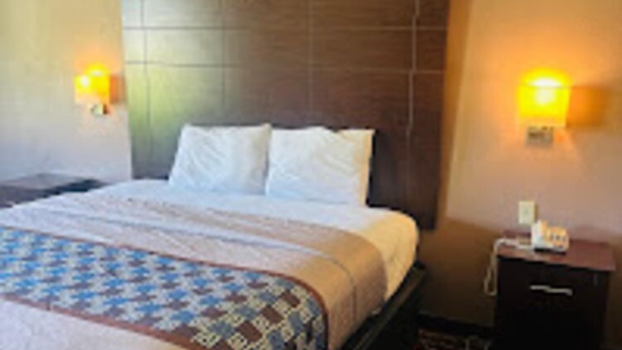 Photo of Bedroom in Shelby