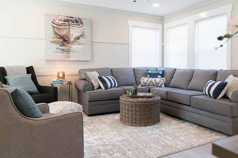 Photo of Livingroom in Westport