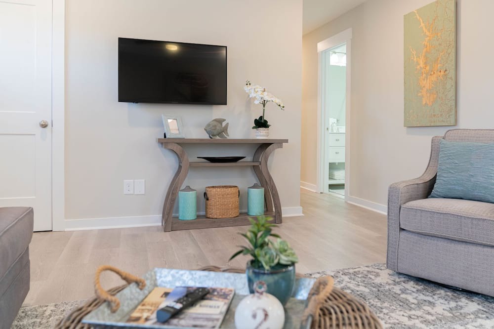 Photo of Livingroom in Westport