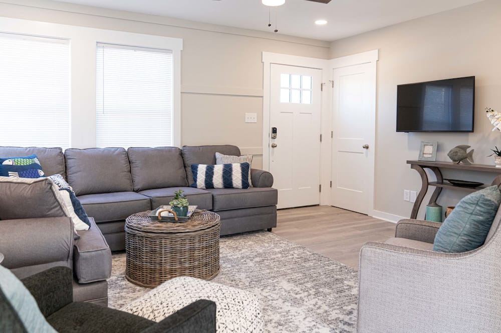 Photo of Livingroom in Westport