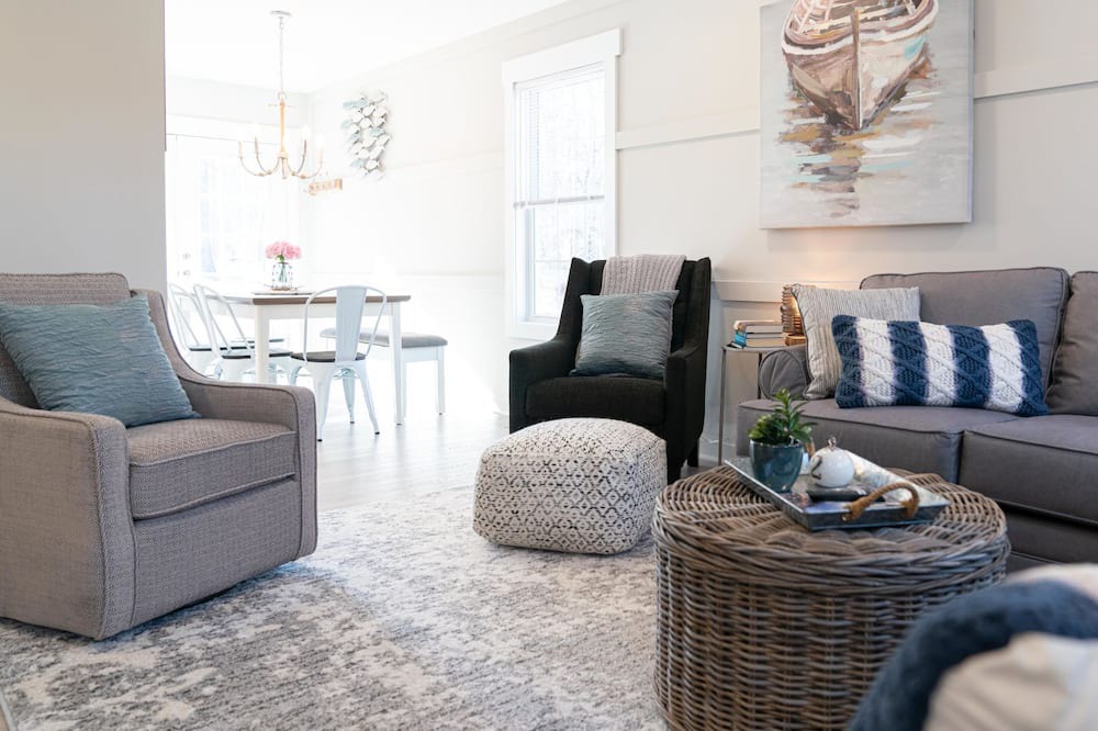 Photo of Livingroom in Westport