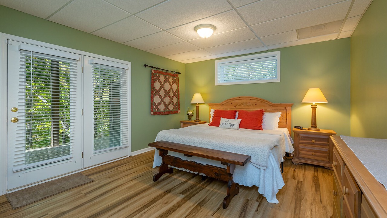 Photo of Bedroom in Bakersville