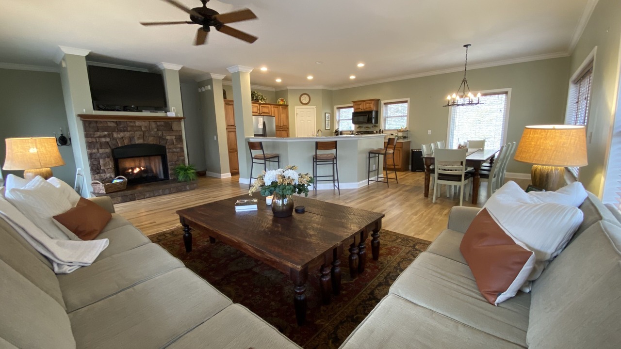 Photo of Livingroom in Bakersville
