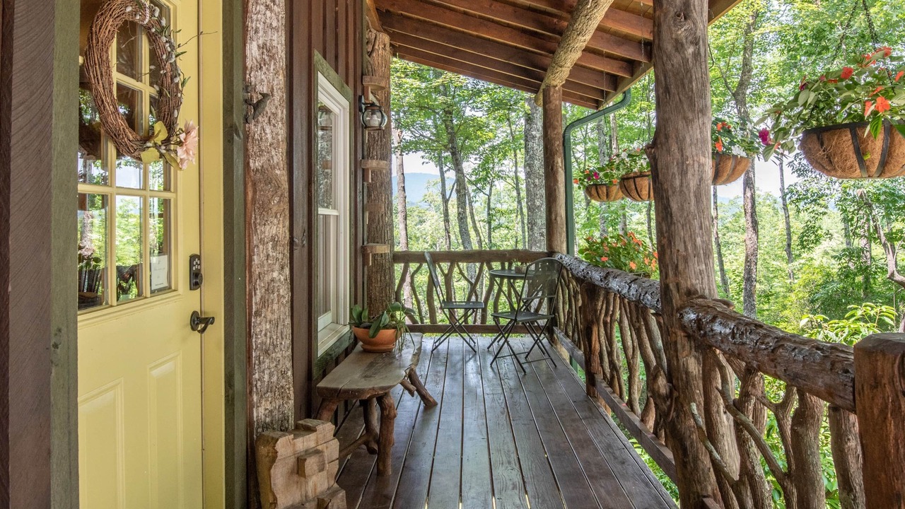 Photo of Outdoor in Lake Toxaway