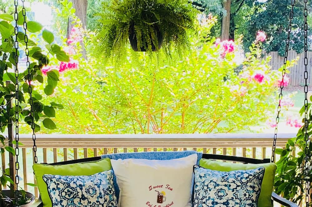 Photo of Patio Balcony in Conover