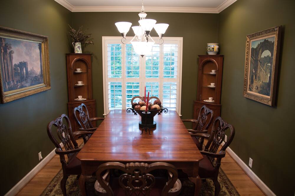Photo of Livingroom in Hickory