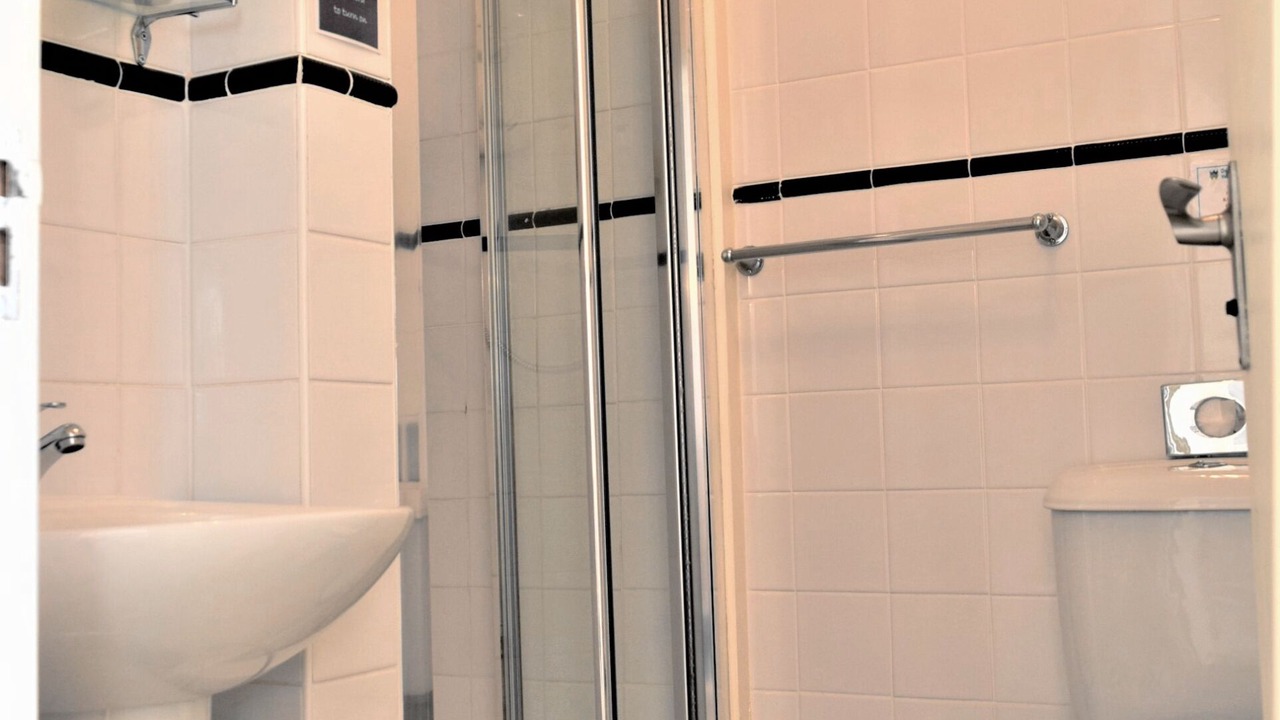 Photo of Bathroom in Llandudno