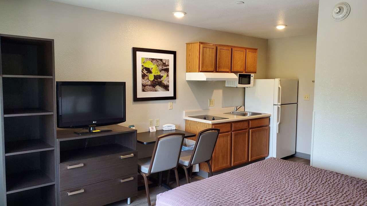 Photo of Bedroom in Apex