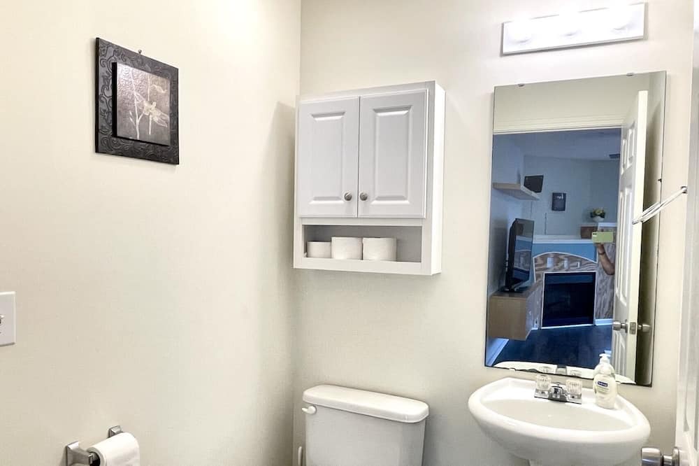 Photo of Bedroom in Umstead