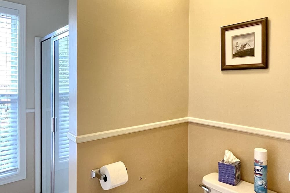 Photo of Bedroom in Umstead