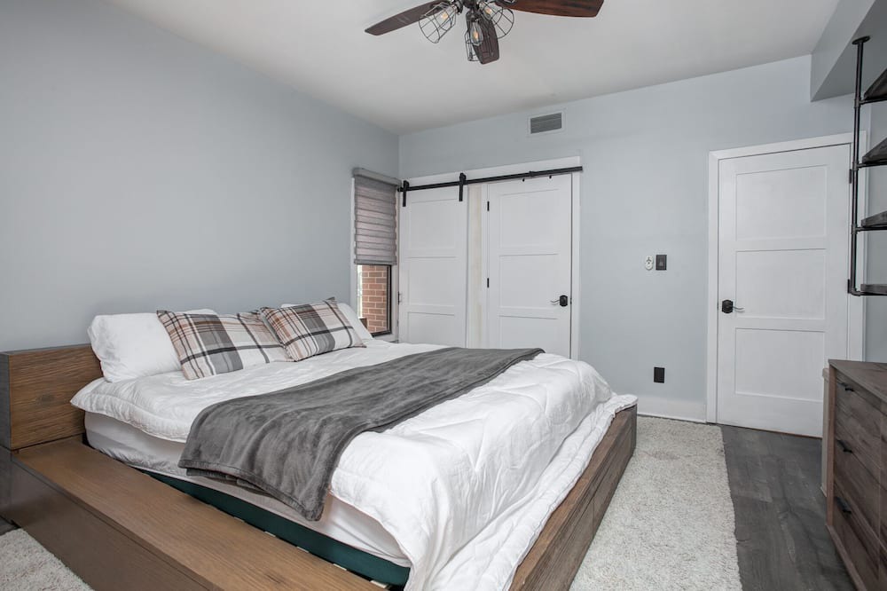 Photo of Bedroom in Charlotte Center City