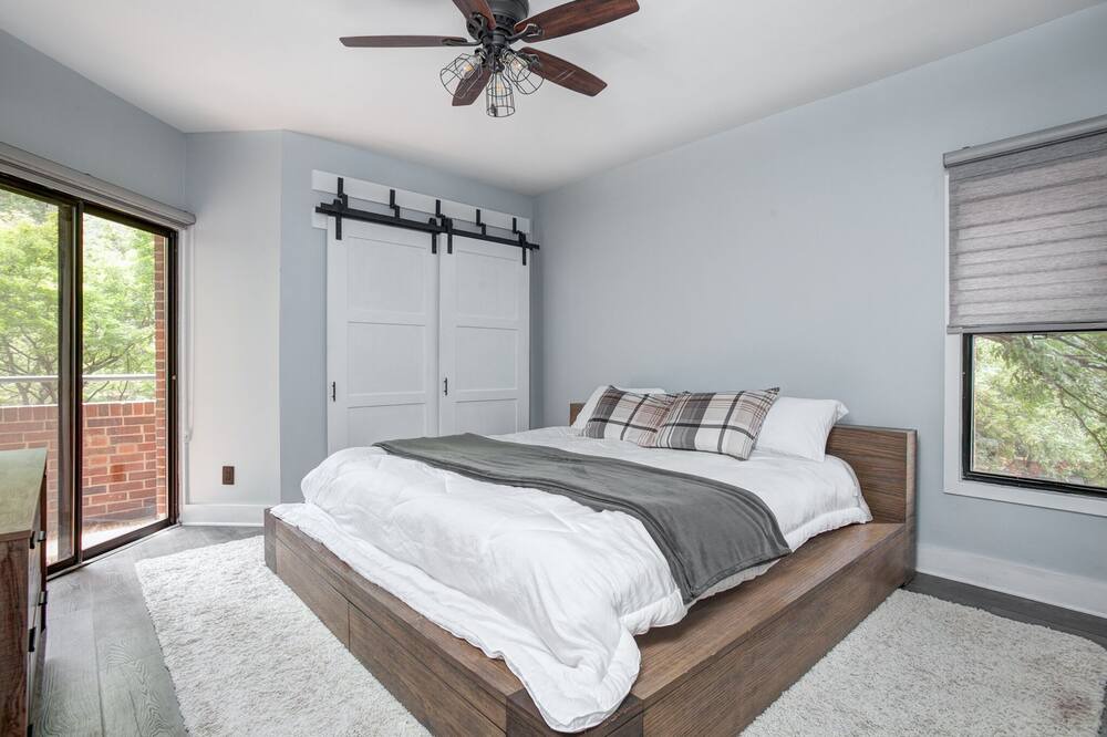 Photo of Bedroom in Charlotte Center City