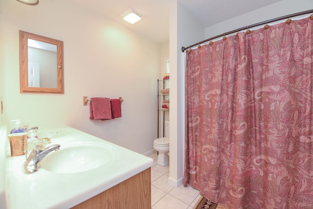 Photo of Bathroom in Settlers Ridge