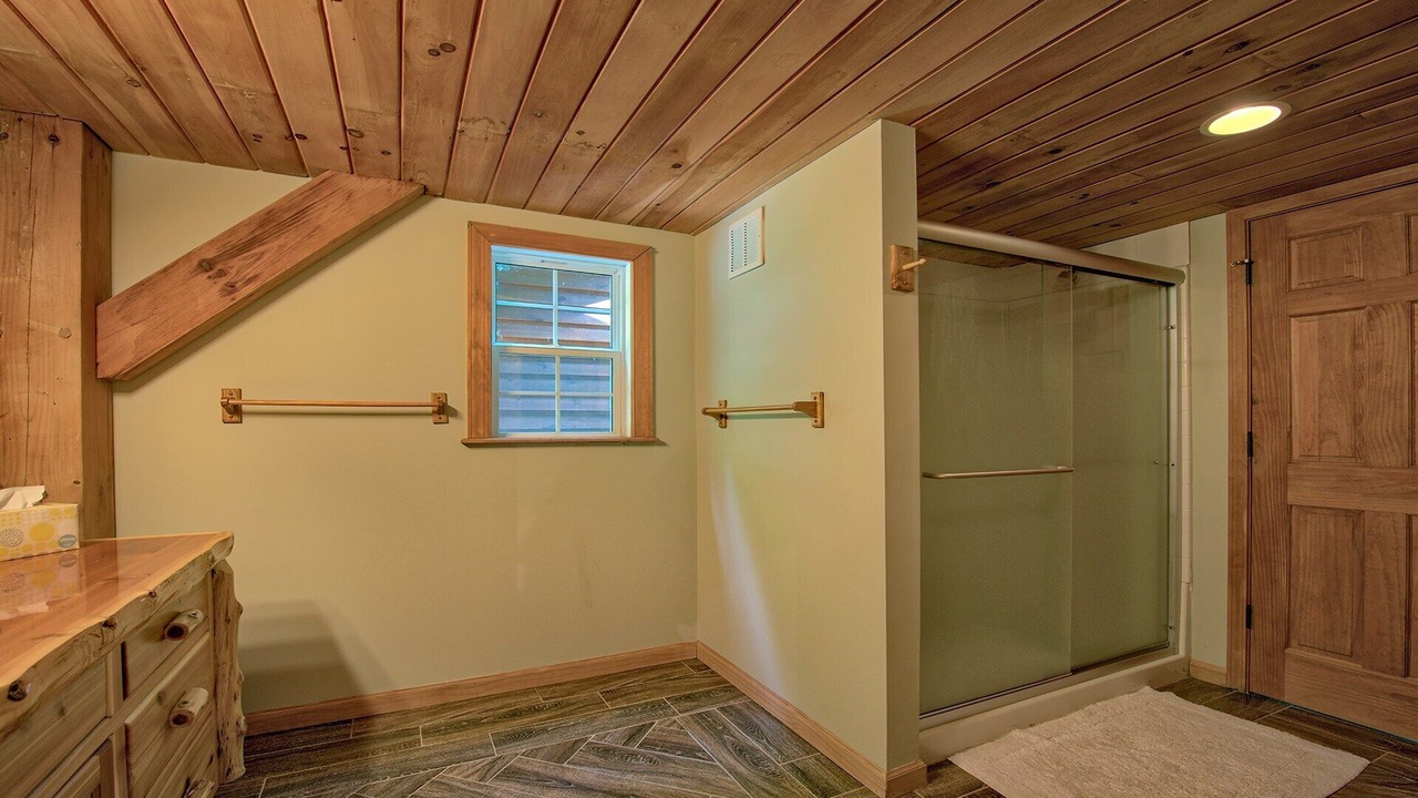 Photo of Bathroom in Waynesville