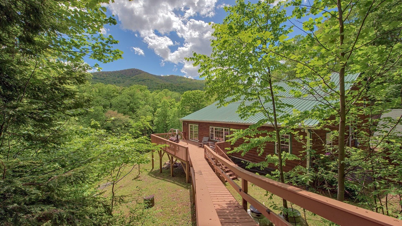 Photo of Outdoor in Waynesville