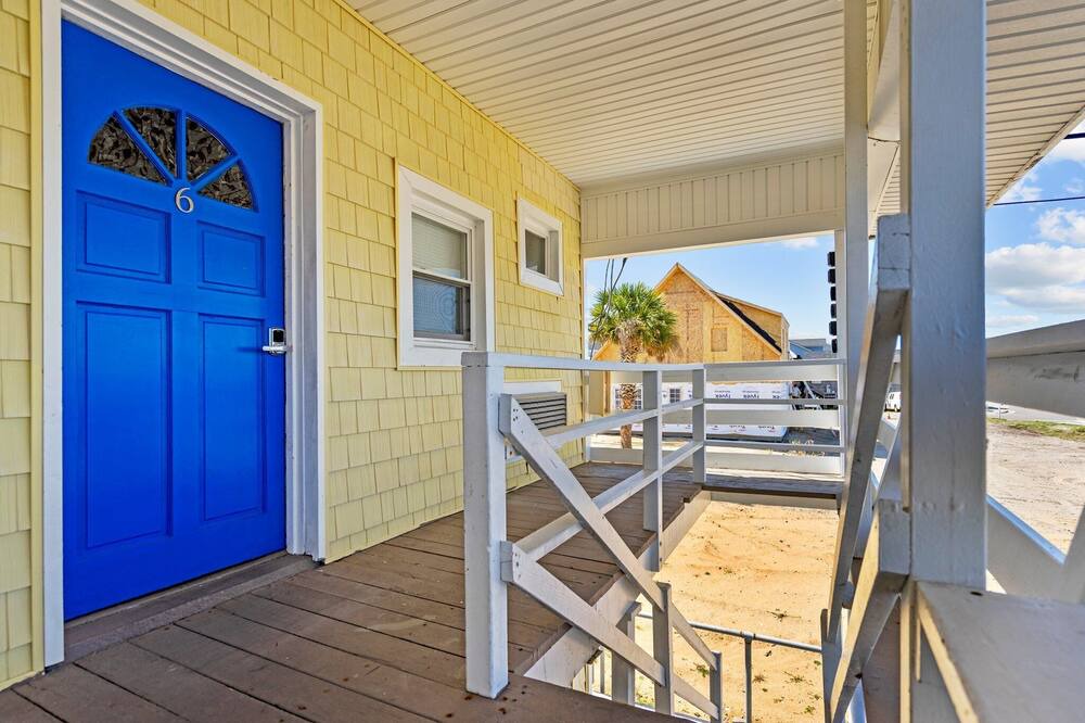 Photo of Patio Balcony in Kure Beach