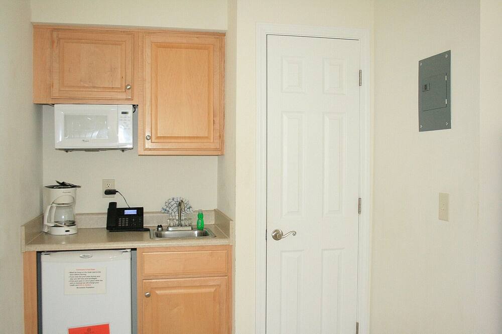 Photo of Bedroom in Calabash