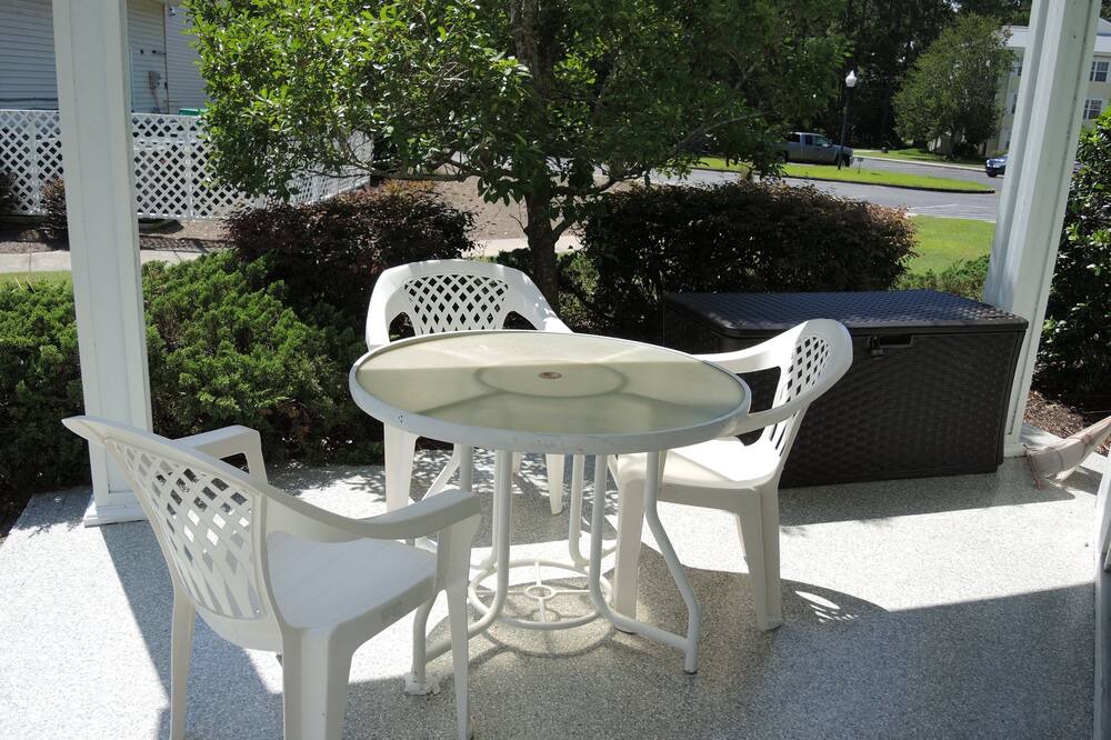 Photo of Outdoor in Calabash