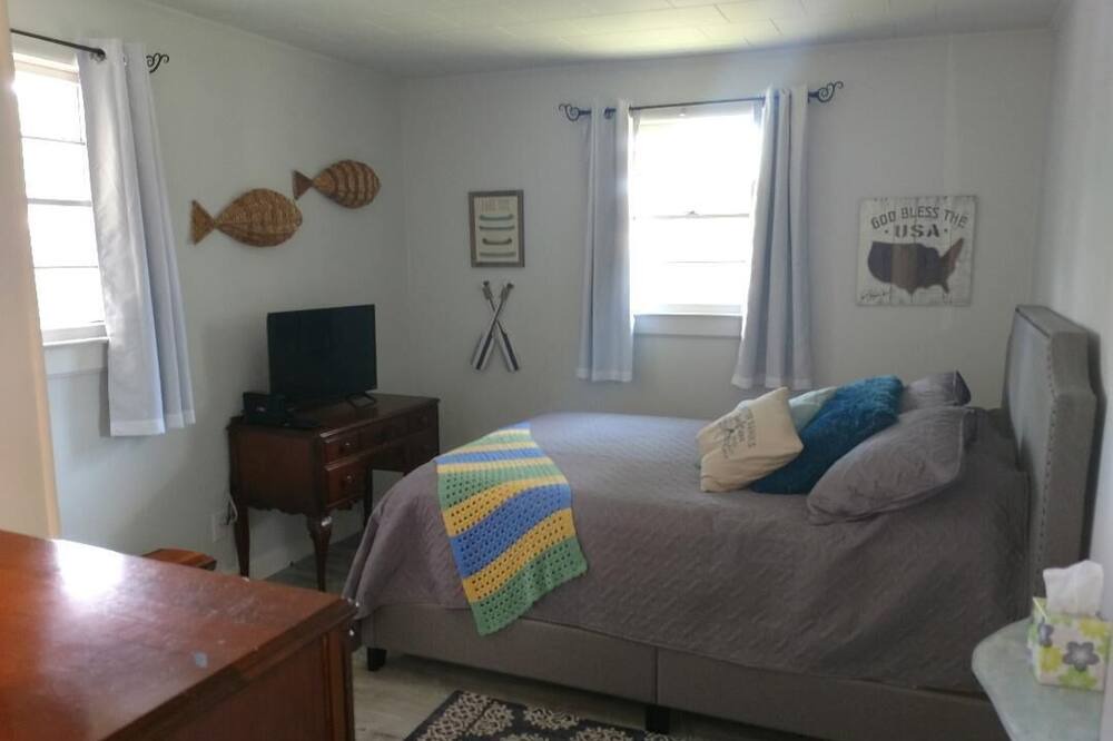 Photo of Bedroom in New London