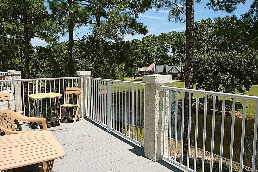 Photo of Patio Balcony in Calabash