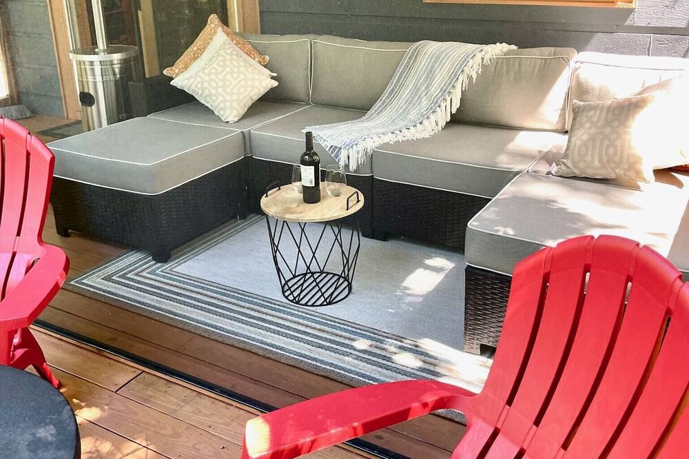 Photo of Patio Balcony in Beech Mountain
