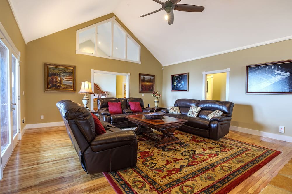 Photo of Livingroom in Wolf Laurel