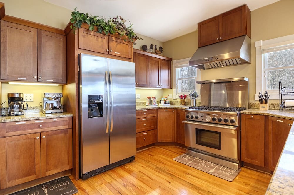 Photo of Kitchen in Wolf Laurel