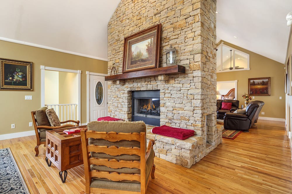 Photo of Livingroom in Wolf Laurel