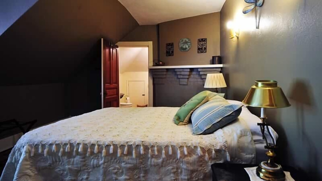 Photo of Bedroom in Hot Springs