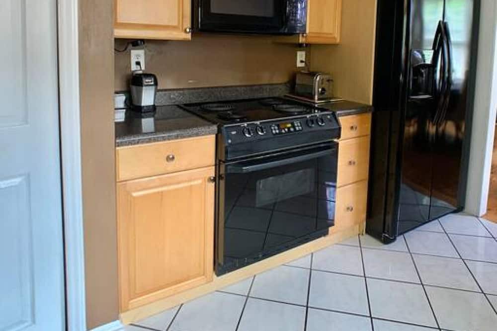 Photo of Kitchen in Plaza Midwood