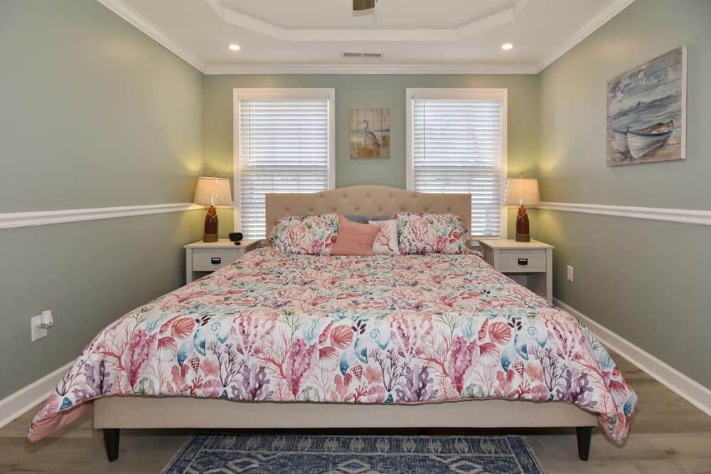 Photo of Bedroom in Piney Green