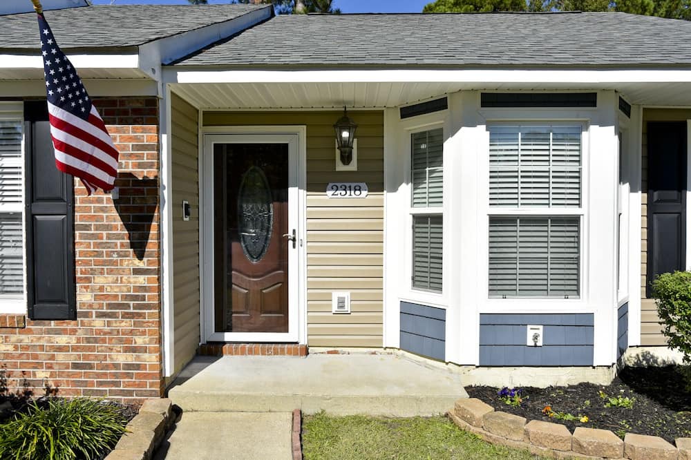 Photo of Outdoor in Piney Green