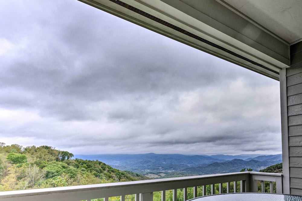 Photo of Patio Balcony in Mountain Air