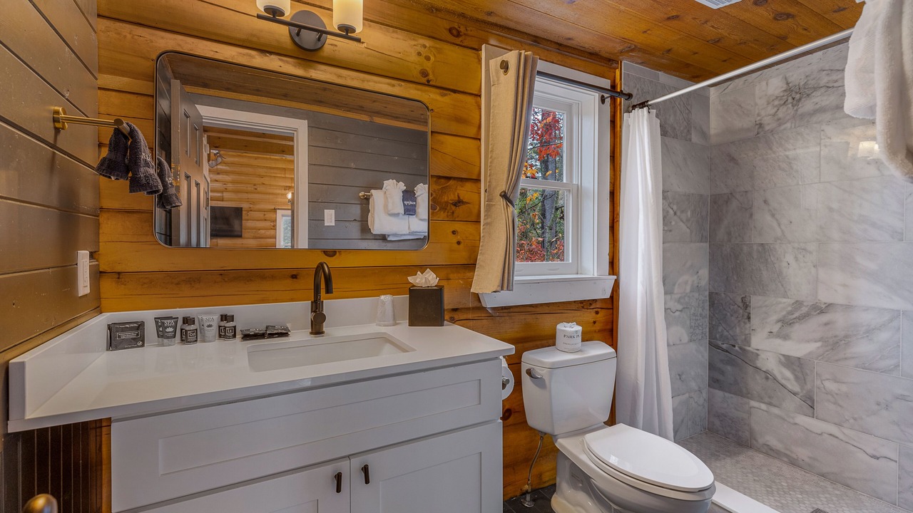Photo of Bathroom in Cashiers