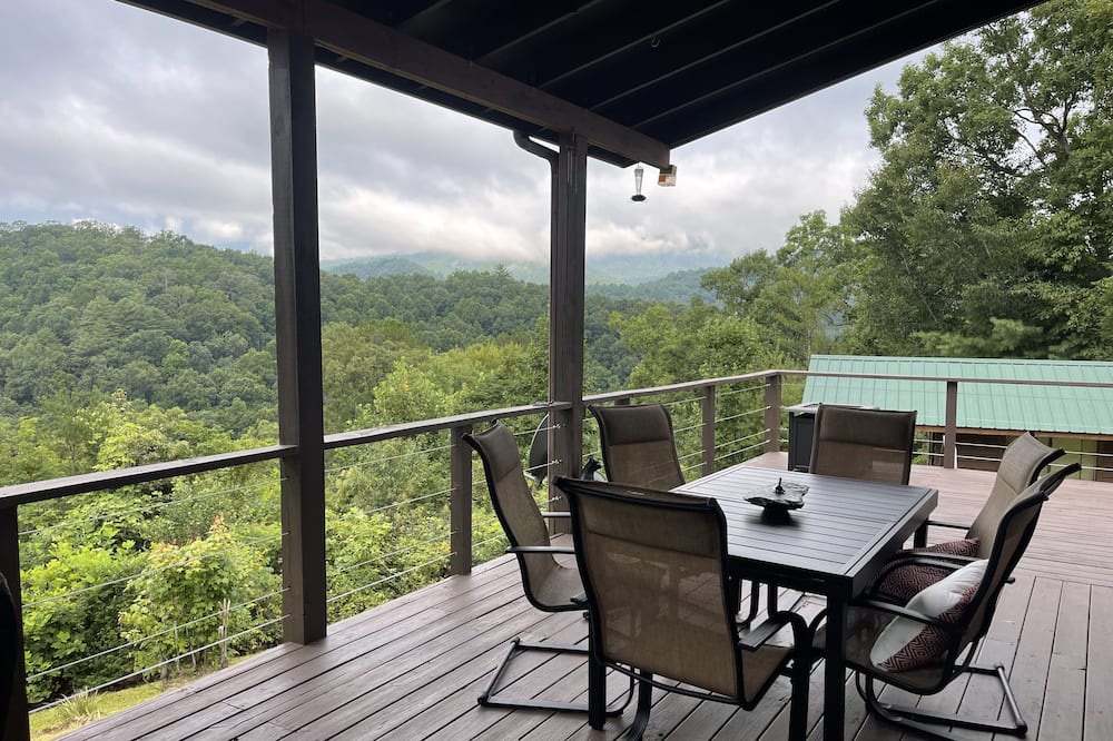 Photo of Patio Balcony in Bryson City