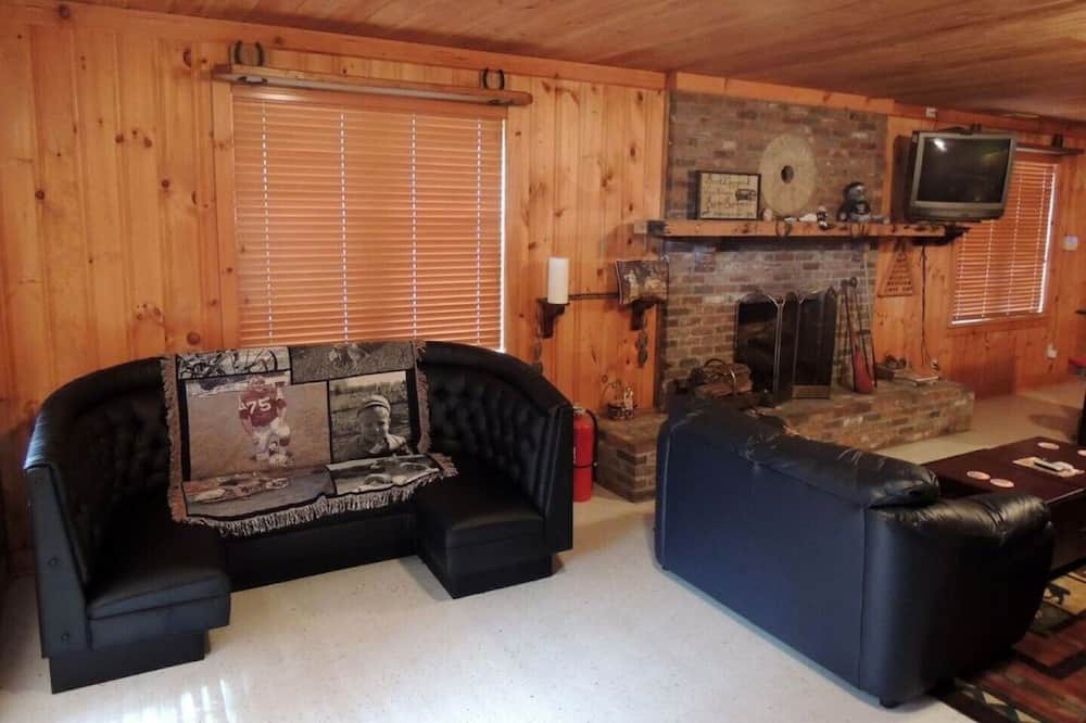Photo of Livingroom in Hendersonville